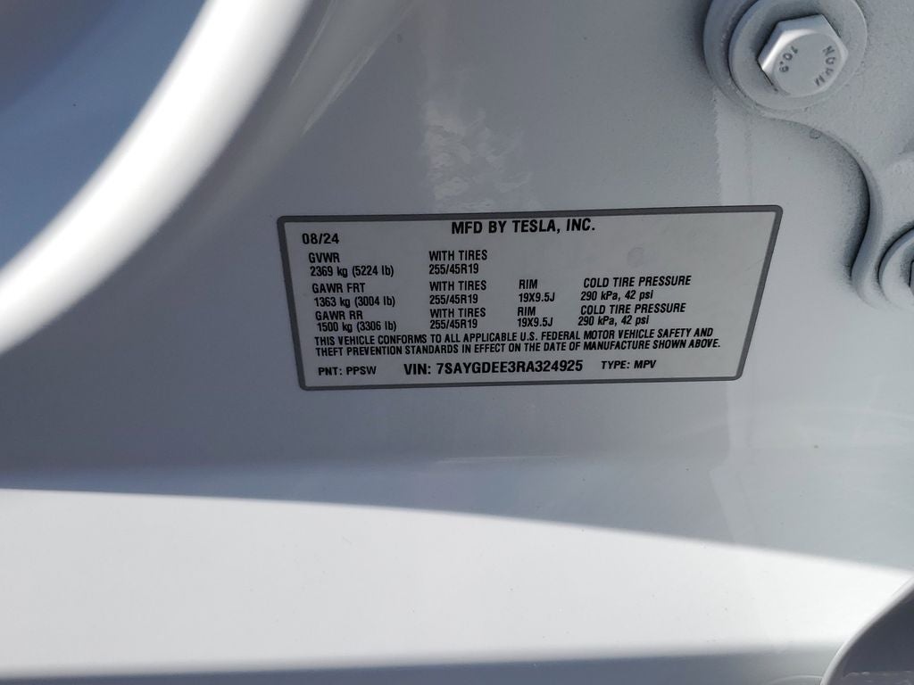 2024 Tesla Model Y Long Range