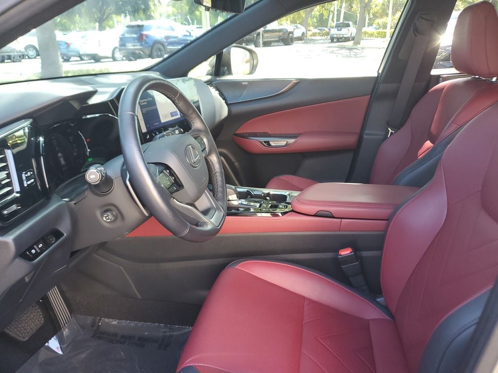 2022 Lexus NX NX 350h Luxury