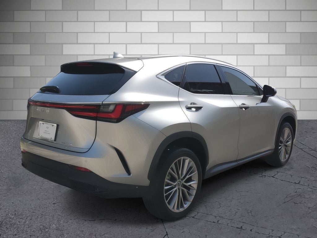 2022 Lexus NX NX 350h Luxury