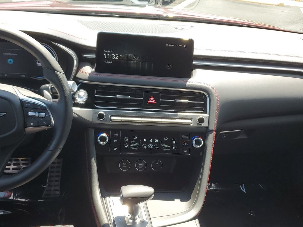 2024 Genesis G70 2.5T