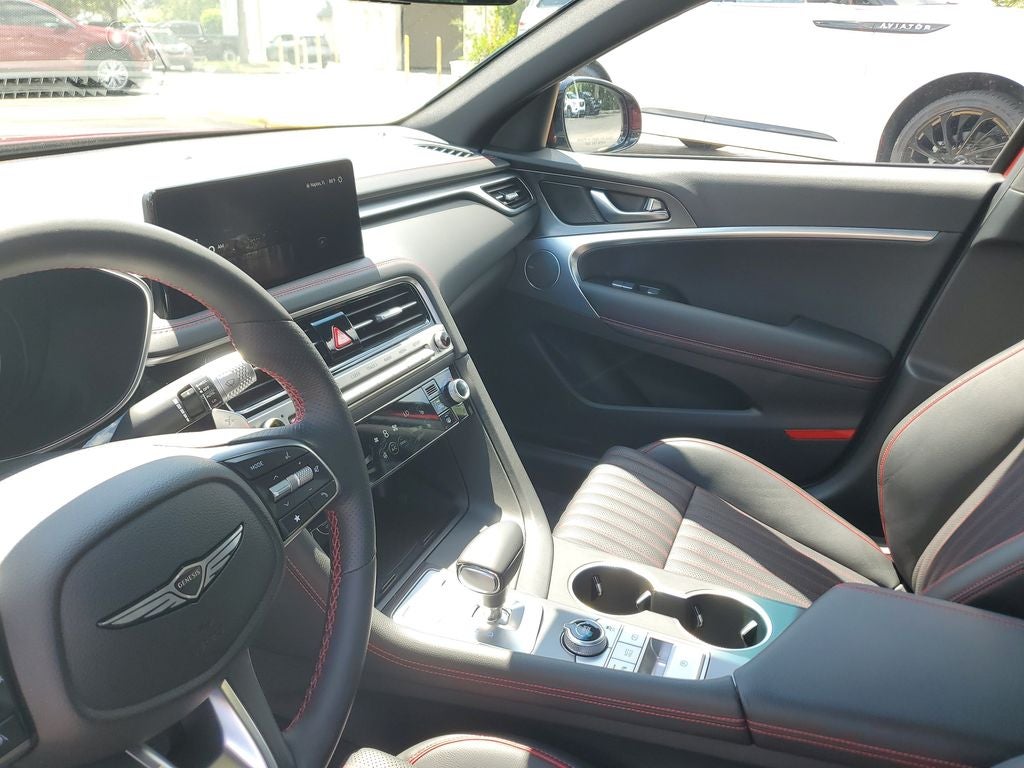 2024 Genesis G70 2.5T