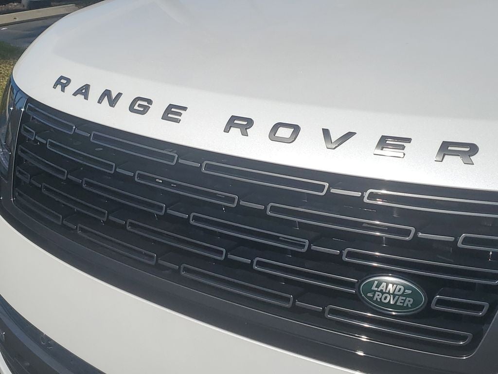 2023 Land Rover Range Rover SE