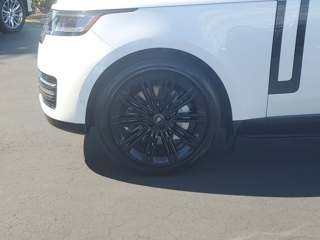 2023 Land Rover Range Rover SE