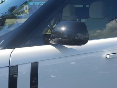 2023 Land Rover Range Rover SE