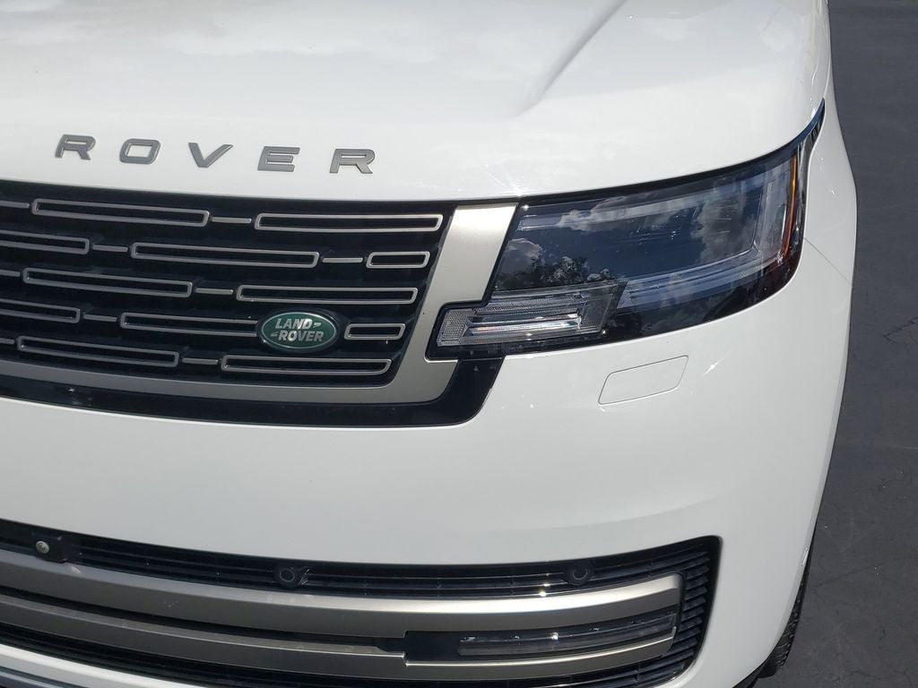 2023 Land Rover Range Rover SE