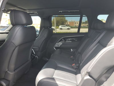 2023 Land Rover Range Rover SE