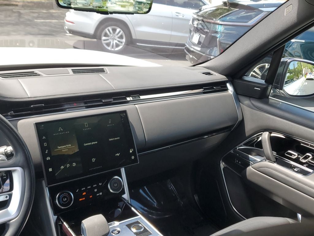 2023 Land Rover Range Rover SE