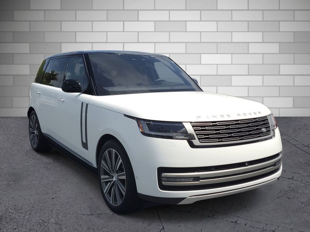 2023 Land Rover Range Rover SE