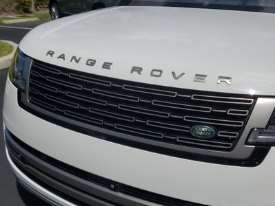 2023 Land Rover Range Rover SE