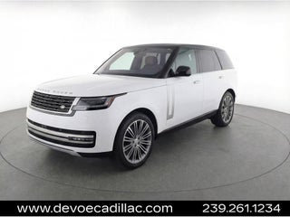 2023 Land Rover Range Rover SE
