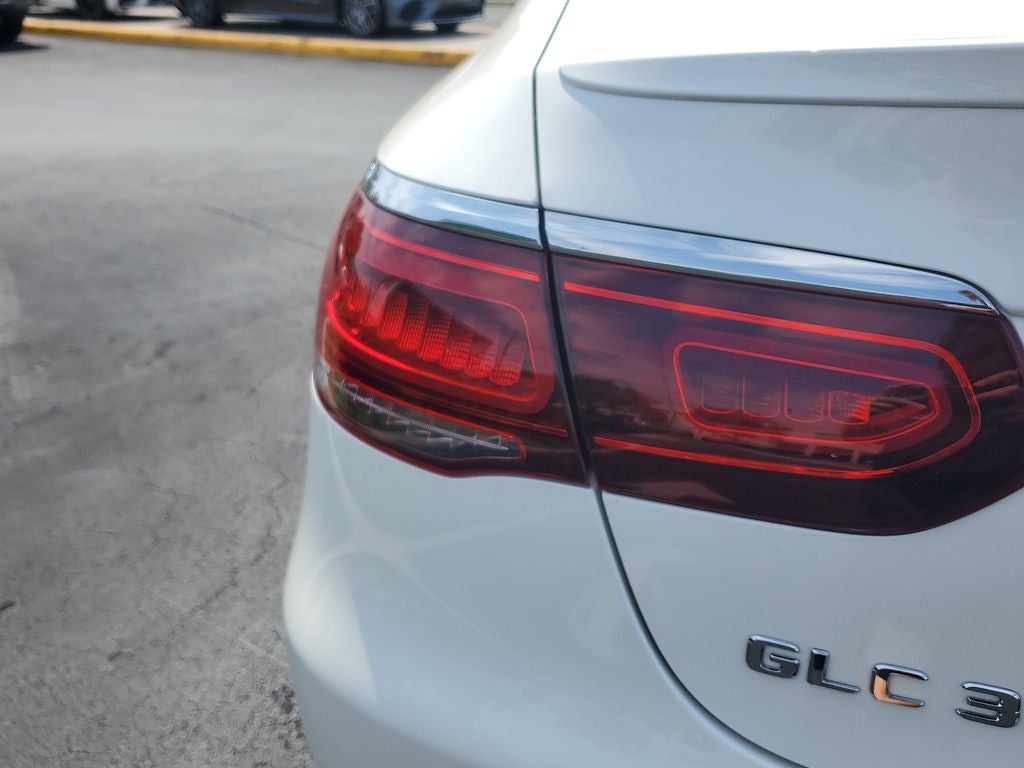 2021 Mercedes-Benz GLC GLC 300