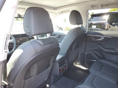 2022 Audi Q8 Premium Plus