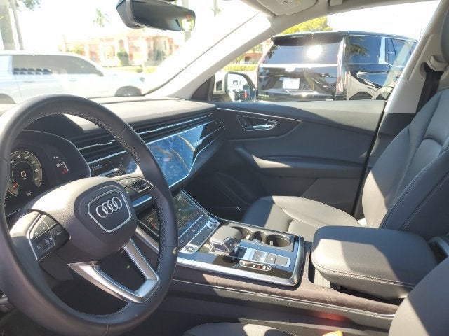 2022 Audi Q8 Premium Plus