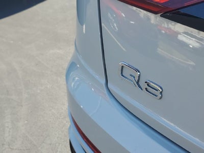 2022 Audi Q8 Premium Plus