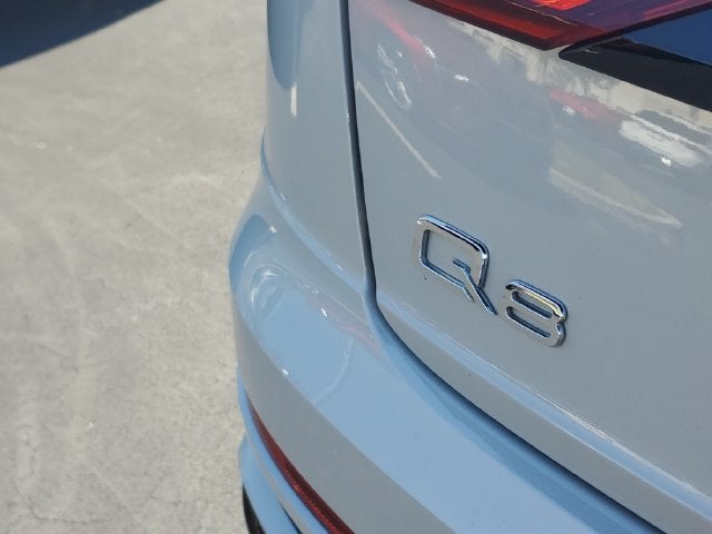 2022 Audi Q8 Premium Plus