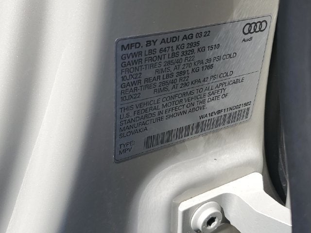 2022 Audi Q8 Premium Plus