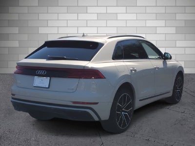 2022 Audi Q8 Premium Plus