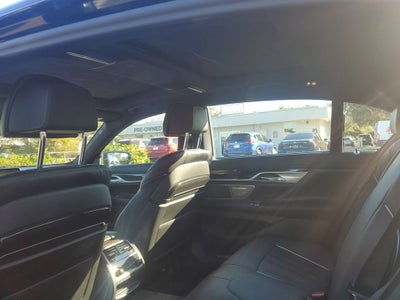 2022 BMW 7 Series 750i xDrive