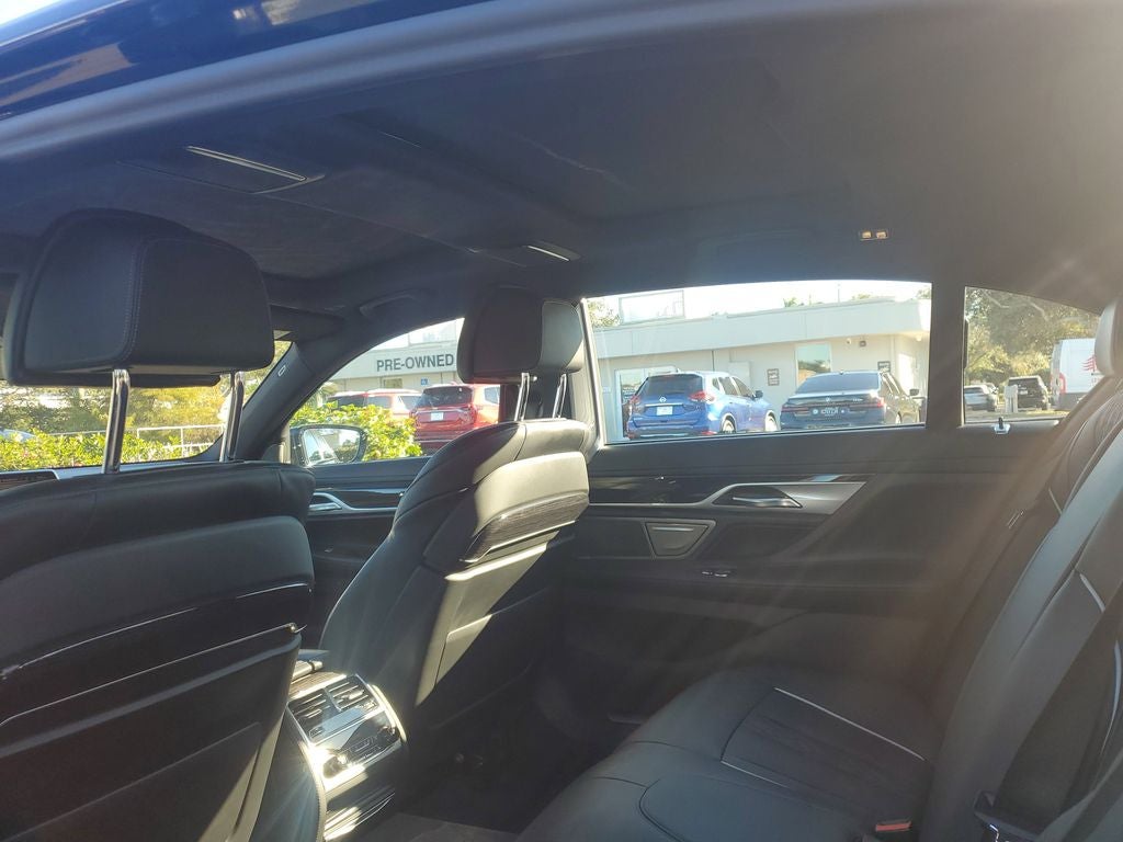 2022 BMW 7 Series 750i xDrive