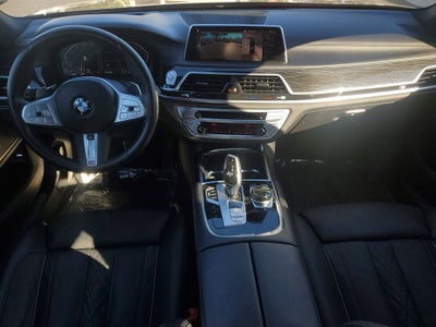 2022 BMW 7 Series 750i xDrive