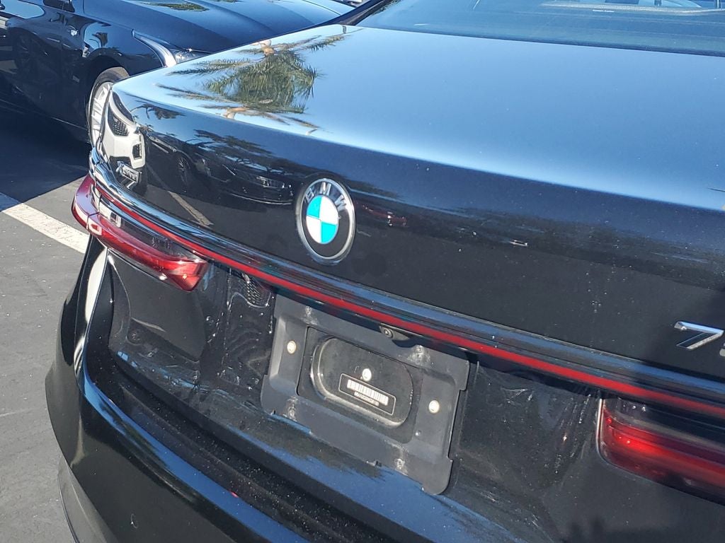 2022 BMW 7 Series 750i xDrive