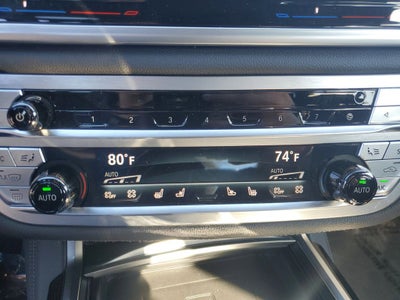 2022 BMW 7 Series 750i xDrive