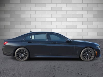 2022 BMW 7 Series 750i xDrive