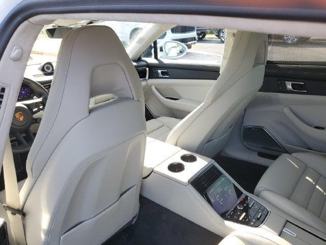 2023 Porsche Panamera Turbo S Executive