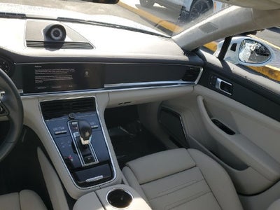 2023 Porsche Panamera Turbo S Executive