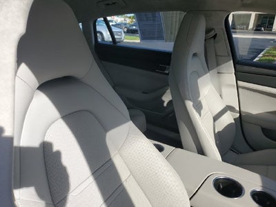 2023 Porsche Panamera Turbo S Executive