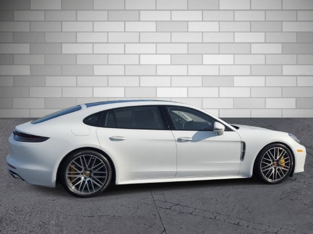 2023 Porsche Panamera Turbo S Executive