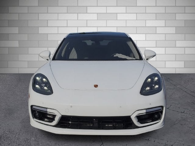 2023 Porsche Panamera Turbo S Executive
