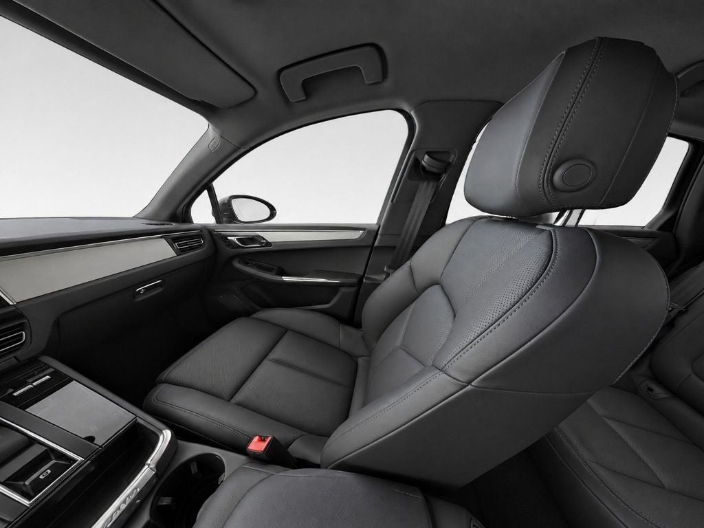 2024 Porsche Macan 4DR AWD