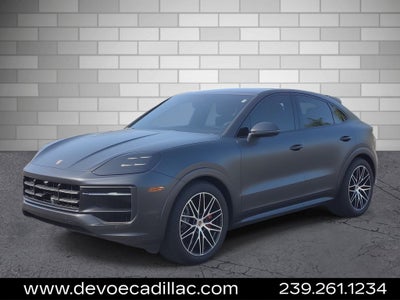 2025 Porsche Cayenne GTS