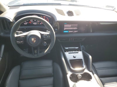 2025 Porsche Cayenne GTS