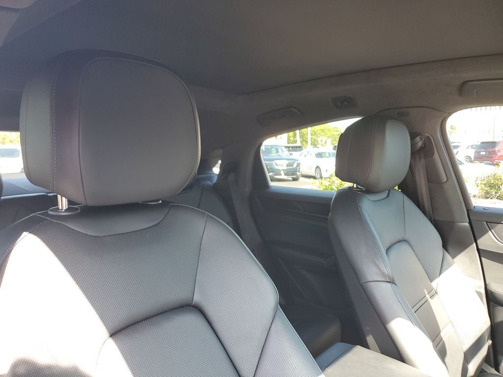 2025 Porsche Cayenne GTS