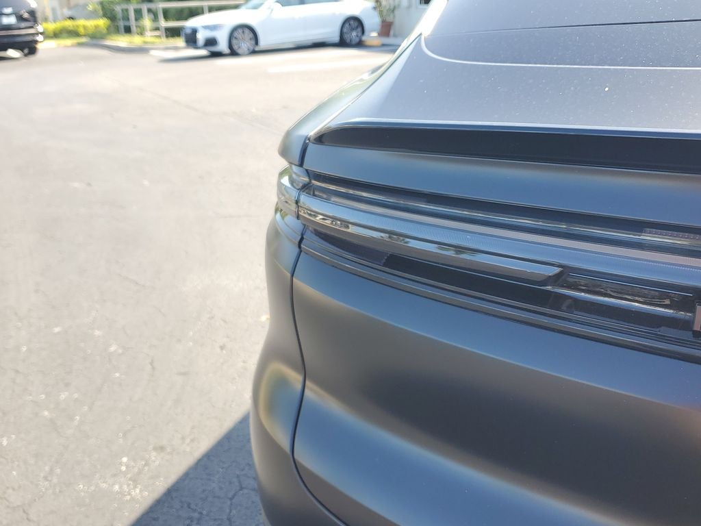 2025 Porsche Cayenne GTS