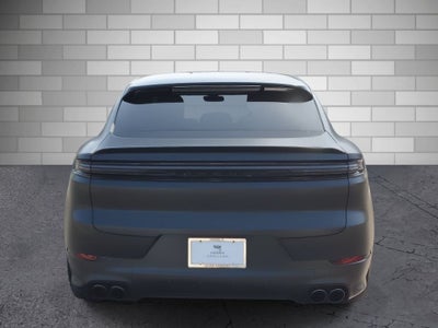 2025 Porsche Cayenne GTS