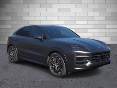 2025 Porsche Cayenne GTS