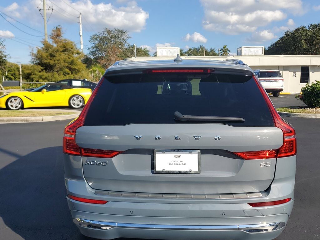 2023 Volvo XC60 Plus Bright Theme