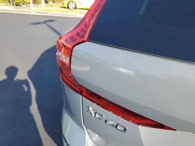 2023 Volvo XC60 Plus Bright Theme