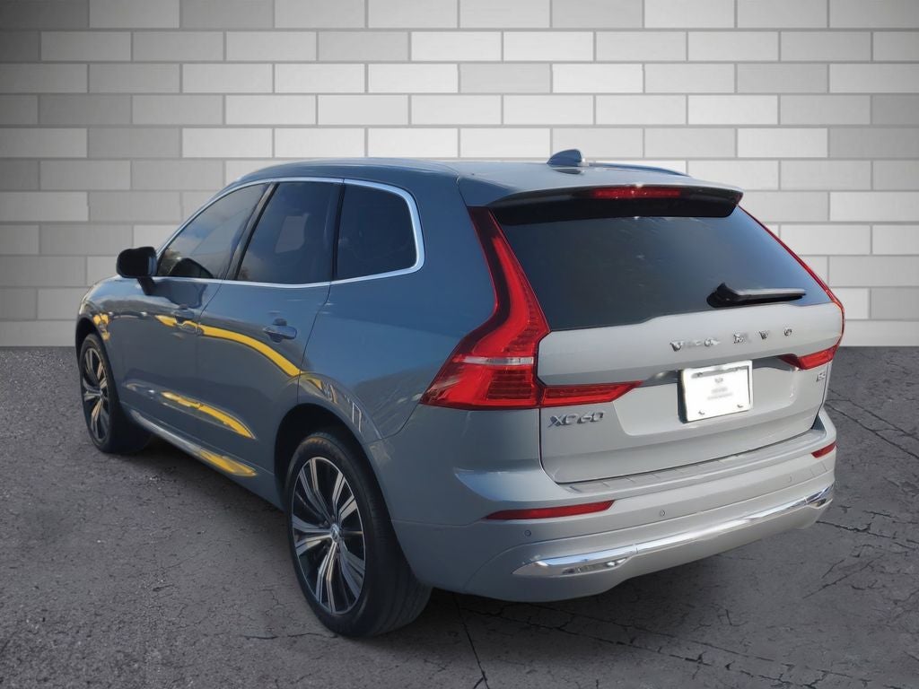 2023 Volvo XC60 Plus Bright Theme