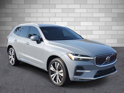 2023 Volvo XC60 Plus Bright Theme